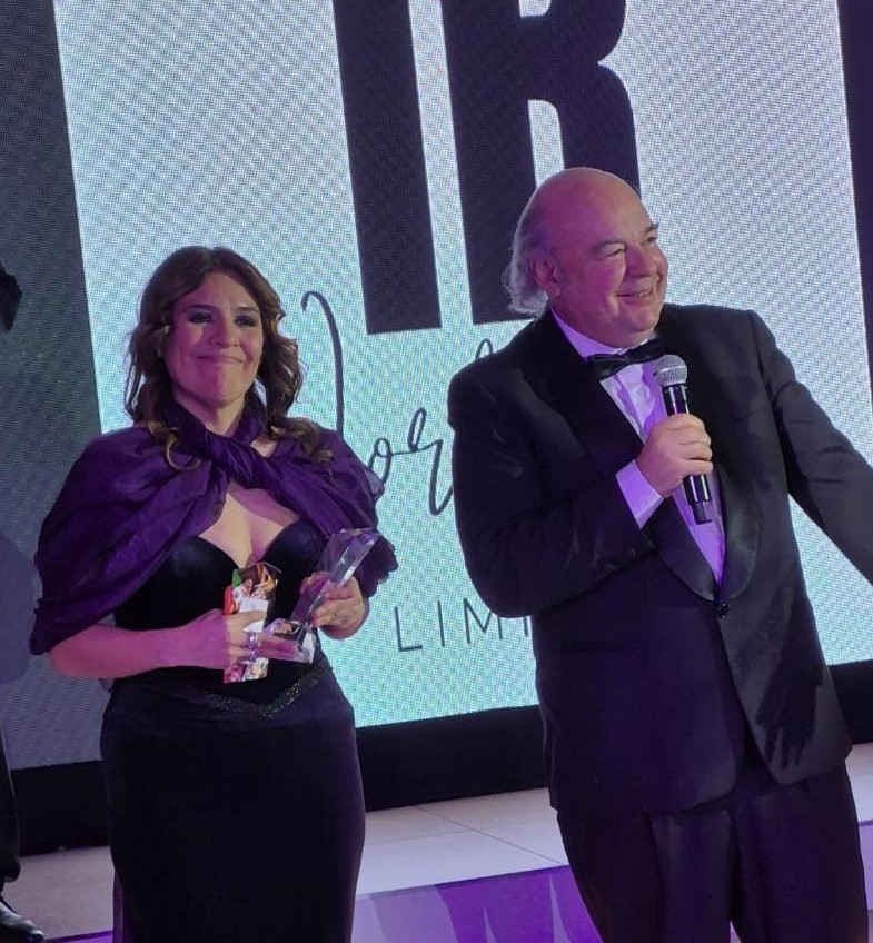 Album Abel Cornejo recibió el Premio Orion Star en Francia