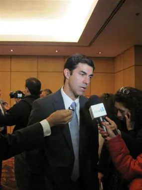 Foto: El gobernador Juan Manuel Urtubey dialogó con la prensa.