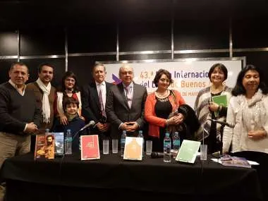 Foto: El secretario de Cultura, Sergio Bravo, junto a autores y organizadores