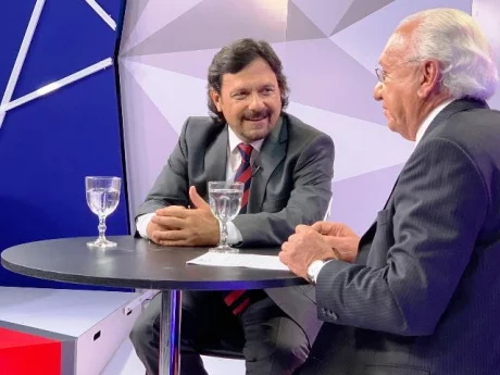 El intendente Gustavoa Sáenz con Mario Peña, en Cara a Cara