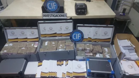 Allanamientos a una financiera: Cornejo aseguró que “caerá con todo el peso de la ley” a policías que estén involucrados