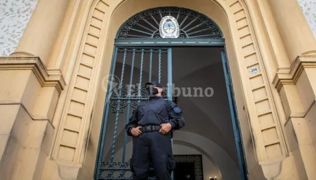 La sede de la Justicia Federal de Salta tuvo ayer una convulsionada mañana.