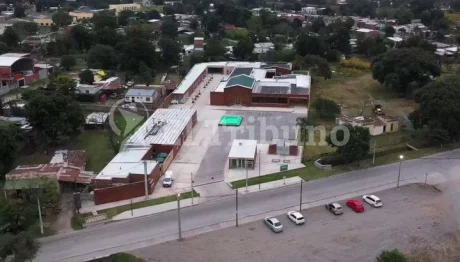 Vista aérea de la clínica ubicada en el predio del antiguo matadero municipal de Rosario de Lerma.