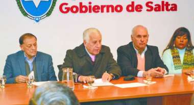 El acto de asunción del nuevo funcionario. (Foto Gobierno)