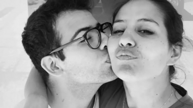 César Sena, junto a Cecilia, la joven de 28 años desaparecida en Resistencia, Chaco NA