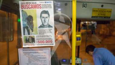 La foto con la que la Justicia buscaba en 2018 a Chichita y el identikit del asesino de Jimena Salas. Archivo