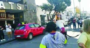 Los enfermeros piden el título de licenciados. Foto: Captura de pantalla.