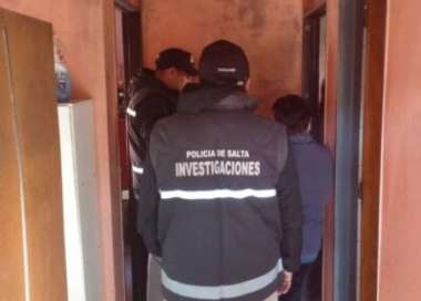 El momento de la detención del hombre. Foto: Fiscales Penales