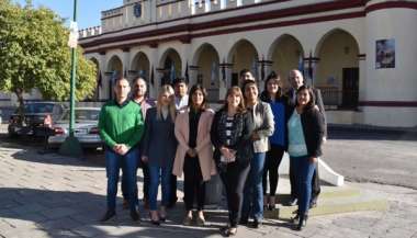 Los trabajadores de Asuntos Internos de la Policía festejan 10 años de existencia.