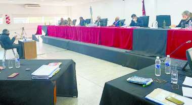 Una reunión del Jury de Enjuiciamiento de Magistrados (Archivo).
