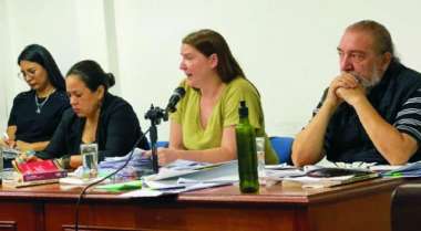 La fiscal Carreras y los abogados querellantes (Foto MPF).