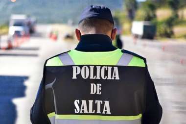 El hombre también tiene un pedido de detención por la supuesta comisión del delito de abuso sexual con acceso carnal