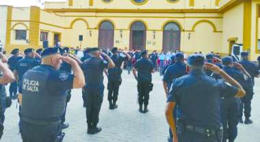 El acto se cumplió en la ciudad de Cafayate (Foto Gobierno)