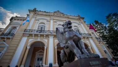Expectativa por la reunión en la Legislatura.