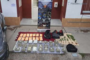 Droga y dinero se hallaron en una vivienda de Barrio Docente. Foto: Fiscales.gob