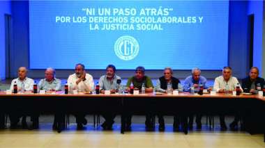 CGT avanza en el rechazo de la flexibilizacion plasmada en el DNU. Foto: Telam