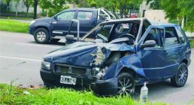 Dos vehículos involucrados en el siniestro vial de avenida Paraguay