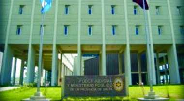 Los fiscales entienden que los penitenciarios deben tener prisión preventiva