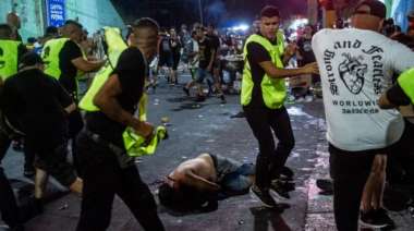 El joven quedó tendido tras ser atacado por el patovica.