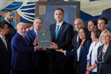 Los tres poderes de Brasil repudian el intento de golpe.. Imagen: AFP