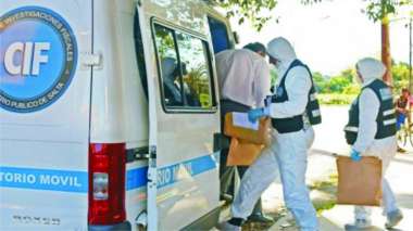 El Cuerpo de Investigaciones Fiscales tuvo a su cargo levantar las muestras y la Policía resguardó el lugar.
