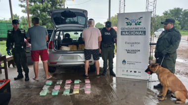 Dos detenidos con más de 17 kilos de cocaína