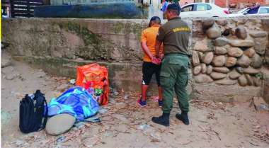 Los gendarmes realizaban un control por senderos ilegales. (Foto Gendarmería).