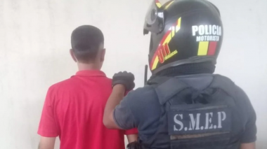 Uno de los tres sujetos con pedido de caputar que la Policía de Salta detuvo el jueves.