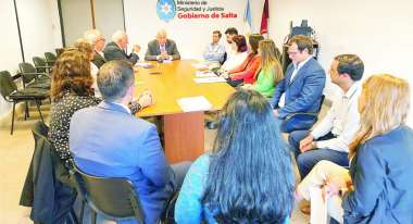 Ministro Marcelo Domínguez.